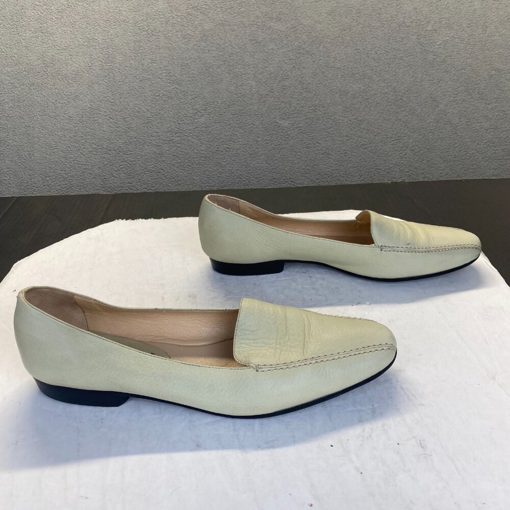 Amalfi Italy Leather Women's Slip On Penny Loafers  Size 10AA
